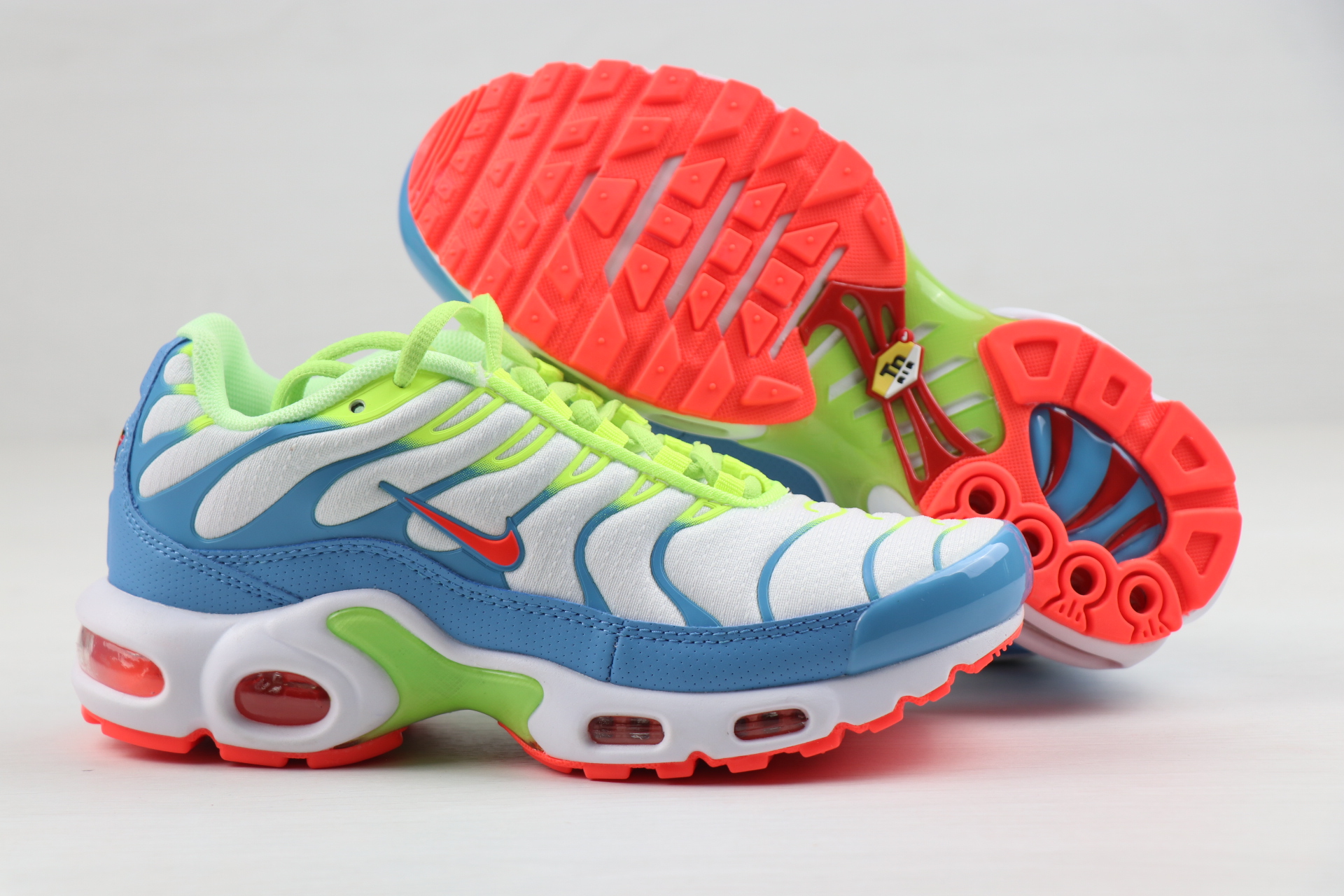 Nike Air Max PLUS White Blue Green Red For Women